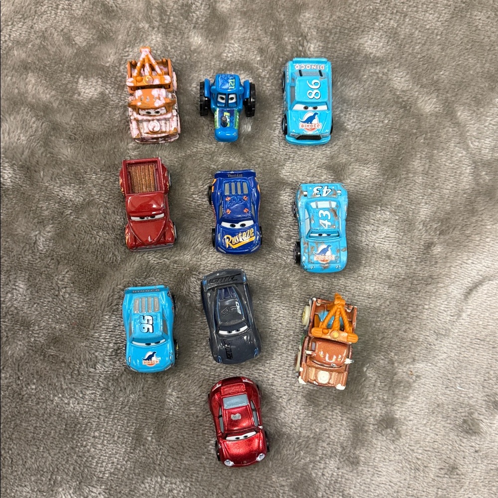 🏎️ Disney Pixar Cars Mini Racers Collection Lot Of 10 Die-Cast - Picture 2 of 8
